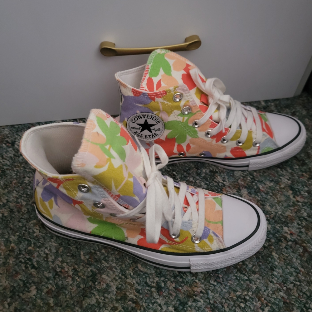 Colorful Floral Converse High-Top Women's Sneakers - Picture 2 of 5